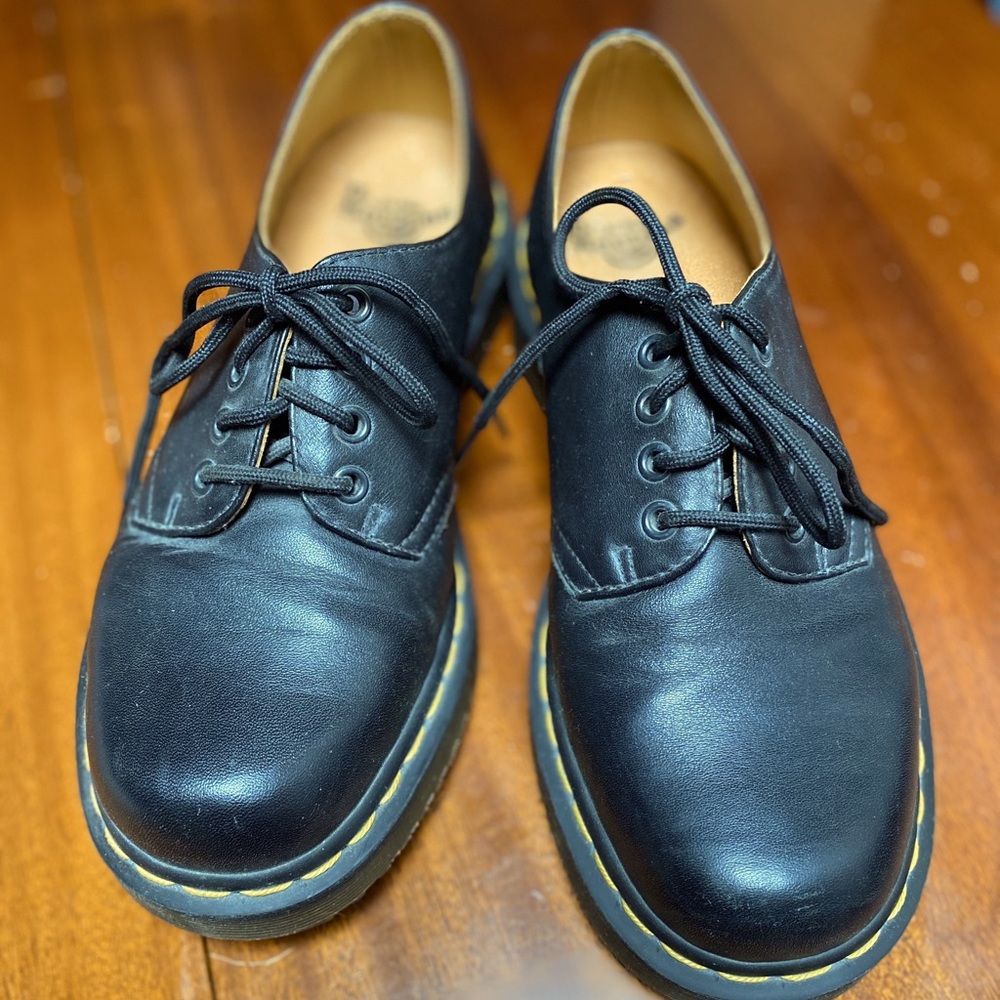 Dr Martin Black Shoes